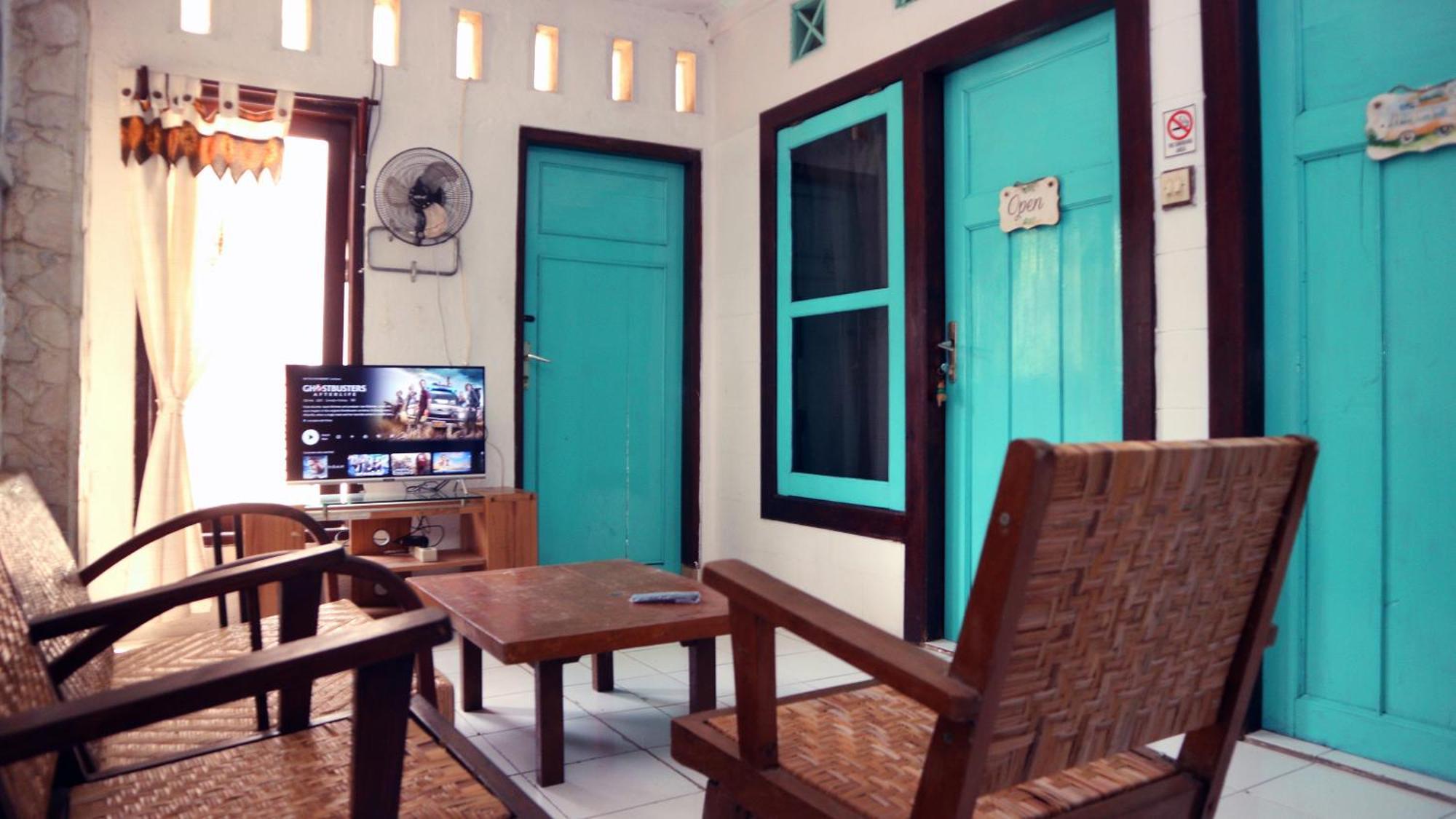 Budarno Homestay Kejayan Esterno foto