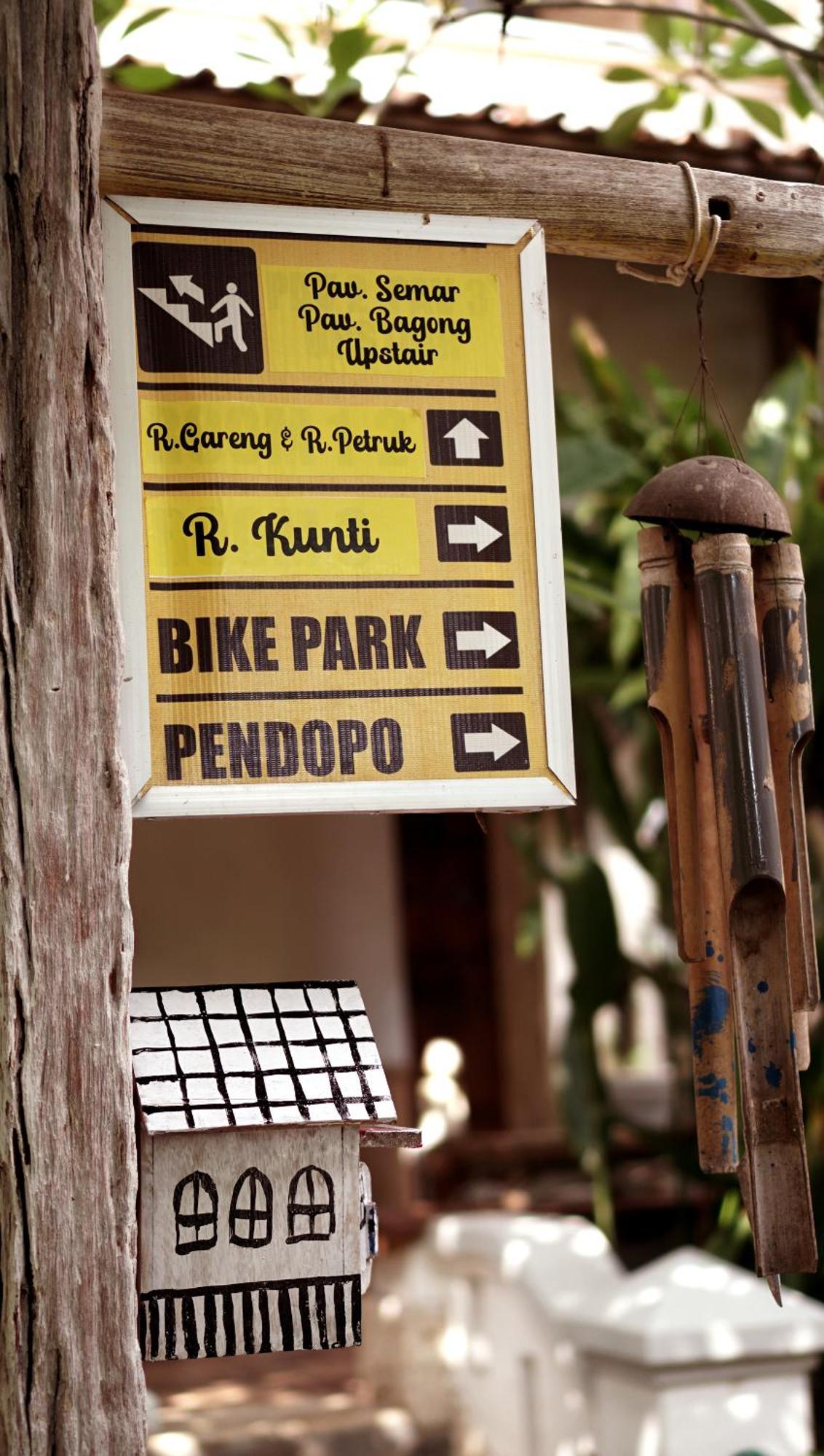 Budarno Homestay Kejayan Esterno foto