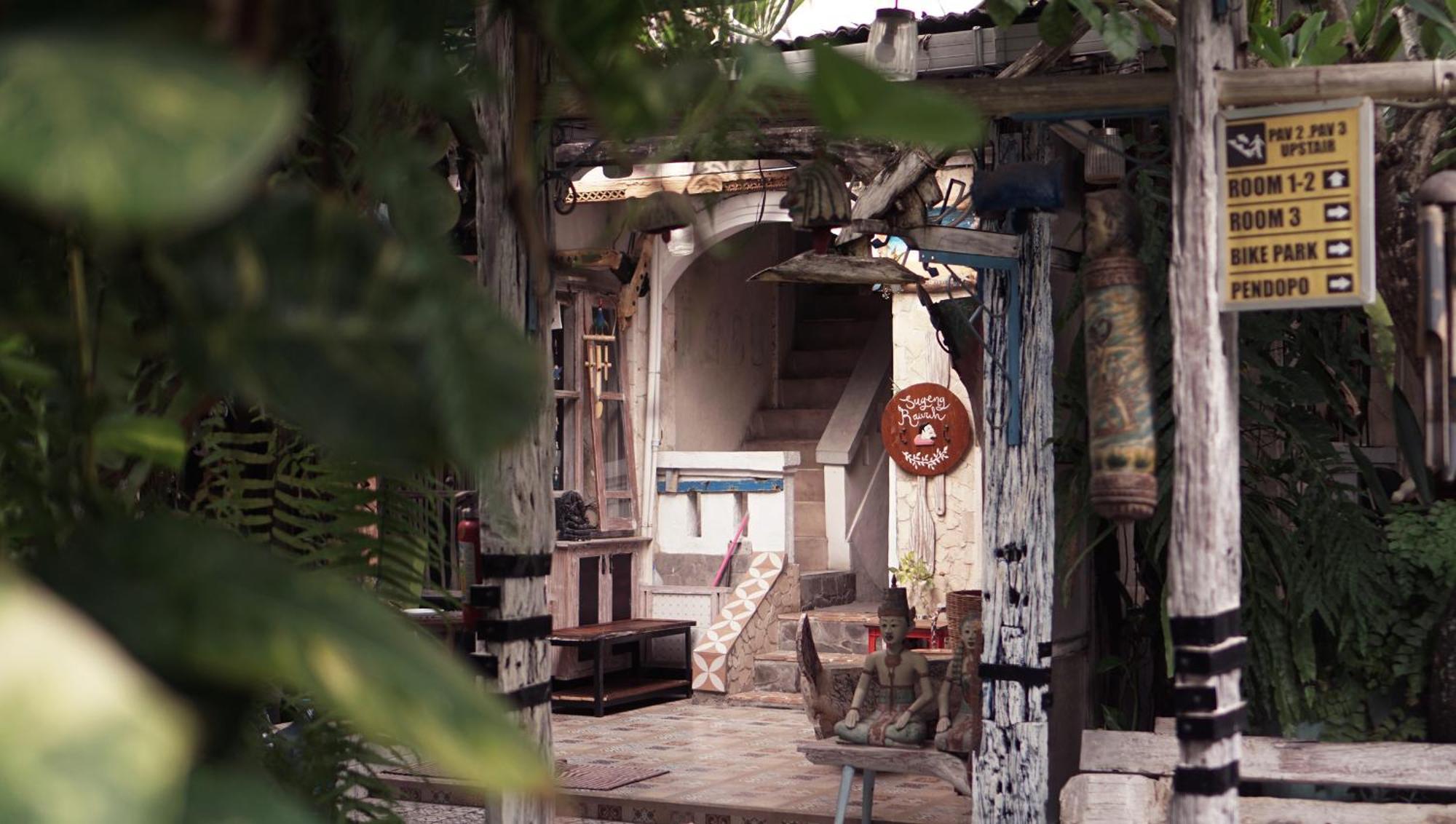 Budarno Homestay Kejayan Esterno foto